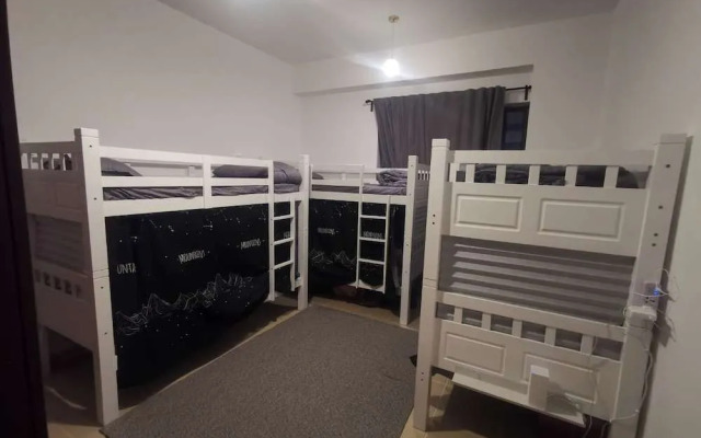 SUNNY SIDE LUXé HOSTEL