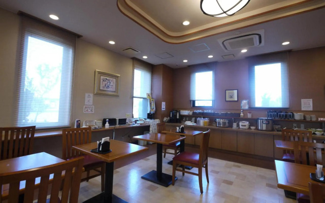 Hotel Route-Inn Mikawa Inter