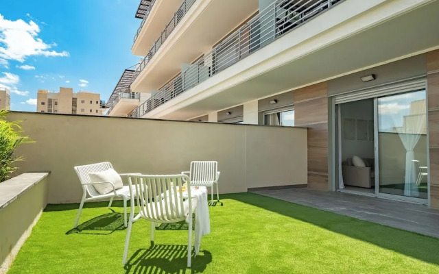 Red Canyon Garden Stay by Sea N' Rent
