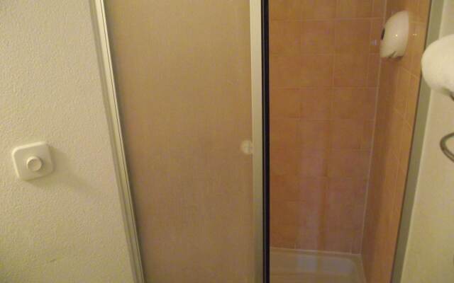 Premiere Classe Troyes La Chapelle Saint Luc Hotel