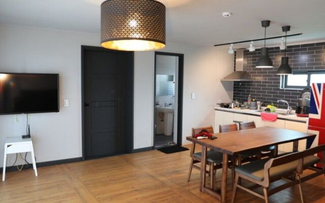 Love Jeju Premium Pension