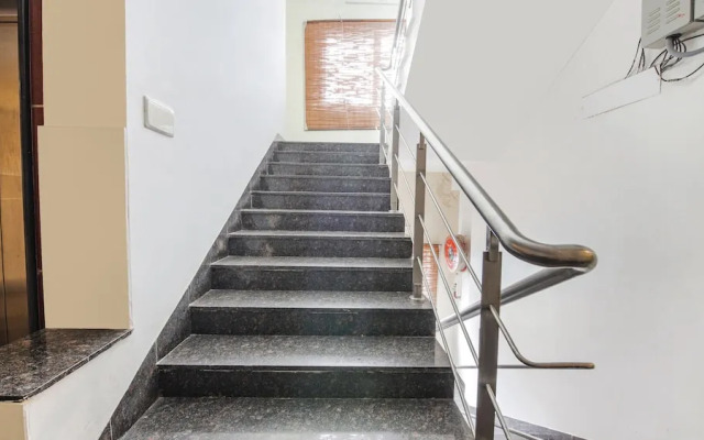 Fabhotel Mrv Inn