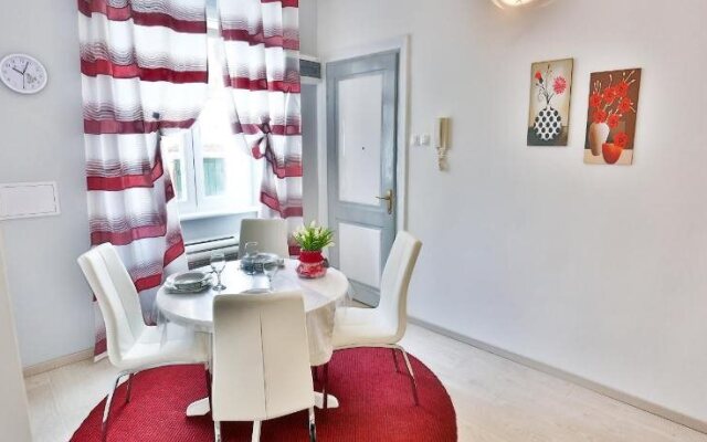 Split Inn Apartments and Rooms - Apartment Vicko (PID: 5)