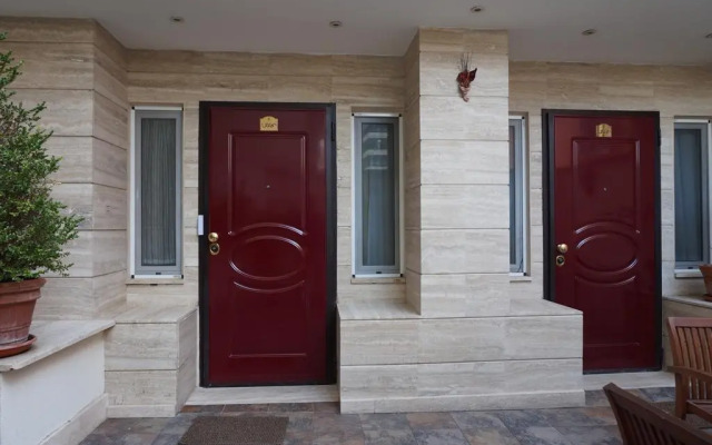 Aurelius Art Gallery Hotel