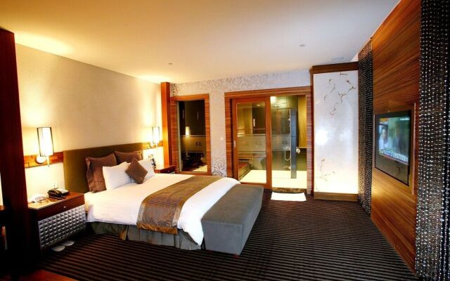 Yuma Hot Spring Hotel