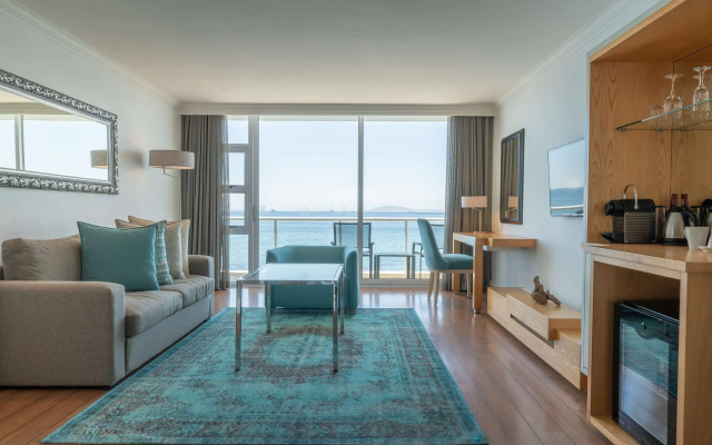 Radisson Collection Hotel, Waterfront Cape Town