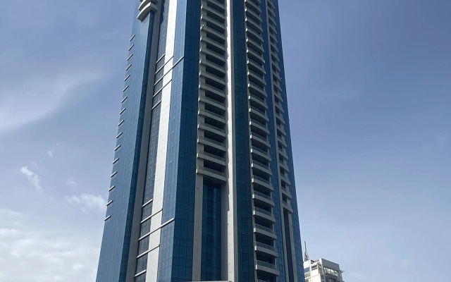 S Plaza Suites Hotel