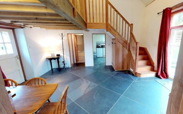 Buckland Brewer COB Barn 2 Bedrooms