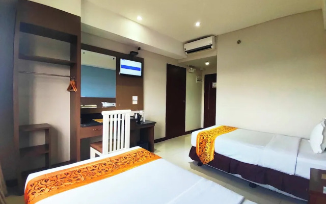 Panorama Summit Hotel