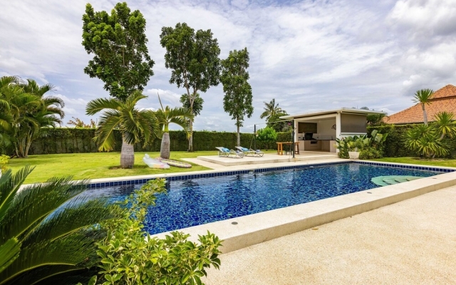 Modern 3 Bedroom Pool Villa MP22