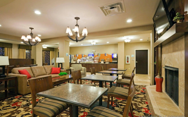 Holiday Inn Express Hotel & Suites Kodak East - Sevierville by IHG