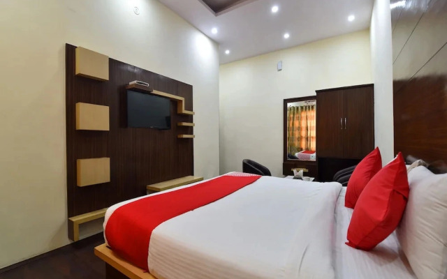 Hotel Paradise By OYO Rooms