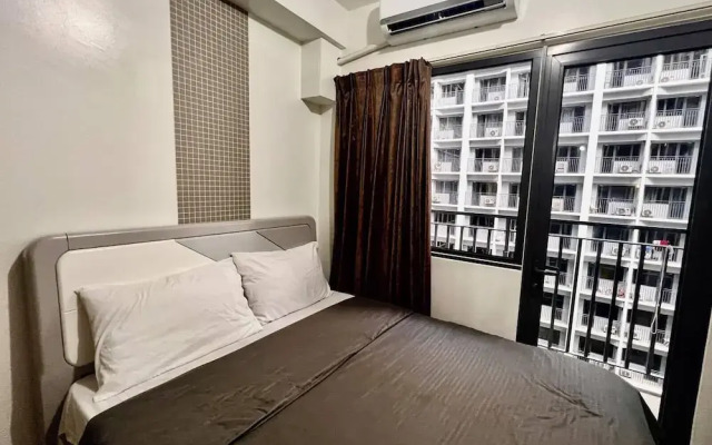 Mall of Asia - Aseana Residences