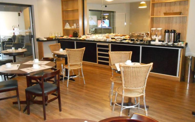 Ideali Hotel