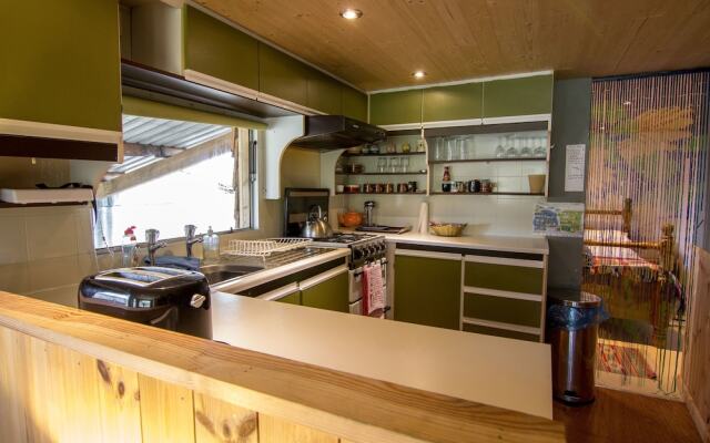 Ceridwen Glamping, Double decker Bus and Yurts