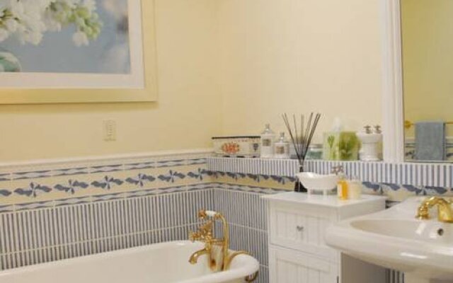 Riverview Bed and Breakfast