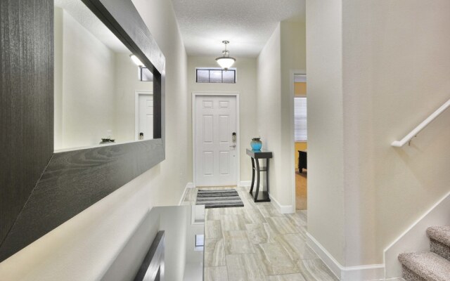 Solterra 6 Bedroom House w Pool - 7032SR