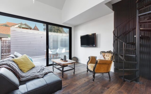 Architects Urban Retreat in Malvern