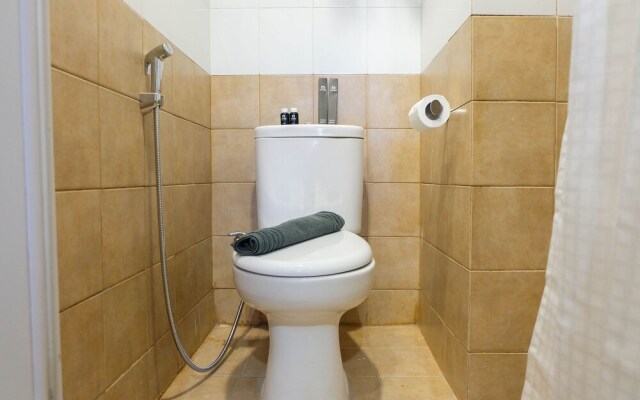 1BR Fully Furnished Apartment at Green Pramuka