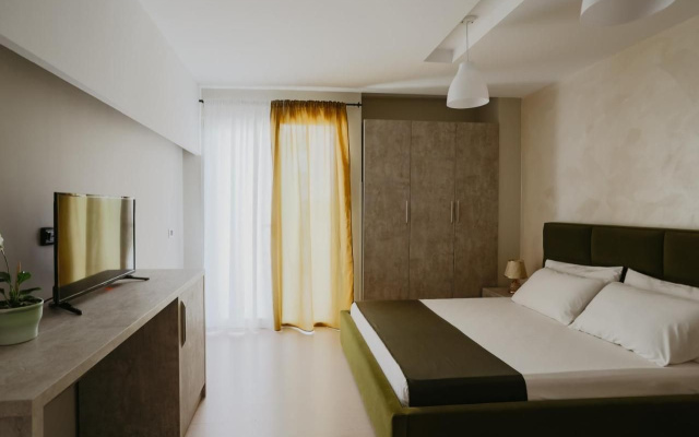 Hotel Miki
