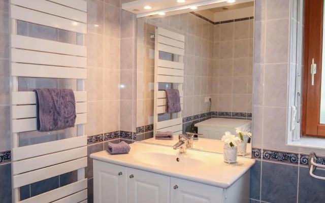 Holiday Home Entre Terre et Mer - PML102