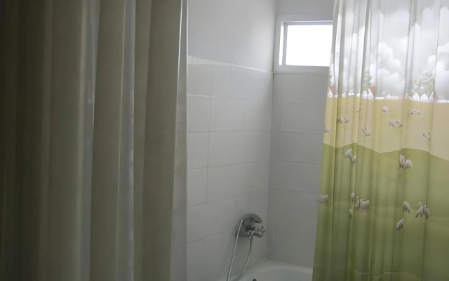 Lopburi Inn