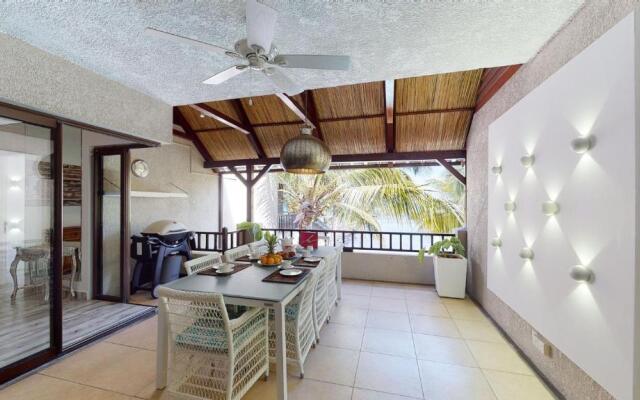 Bel Azur Beachfront Suites and Penthouses by Lov