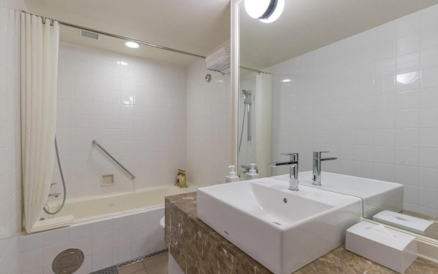 JR KYUSHU HOTEL Blossom Fukuoka