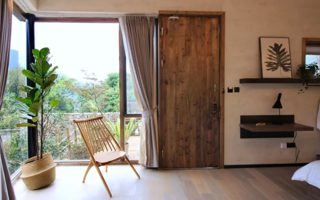 Cloud Community Guesthouse