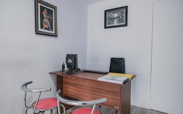 RedDoorz near Jalan Soeprapto Bengkulu