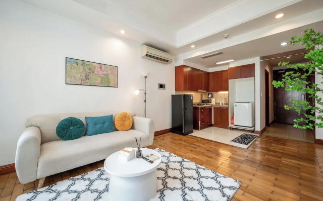 THE MANOR Premier Residence