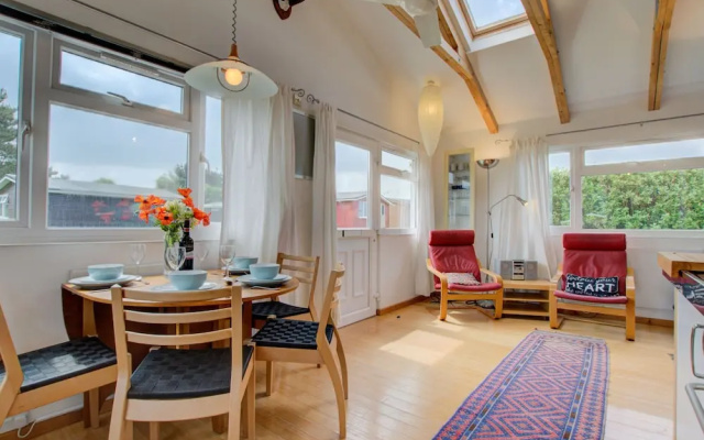 Tranquil Holiday Home in Saint Merryn With Terrace