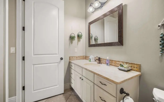 Owens Landing Amazing Views!