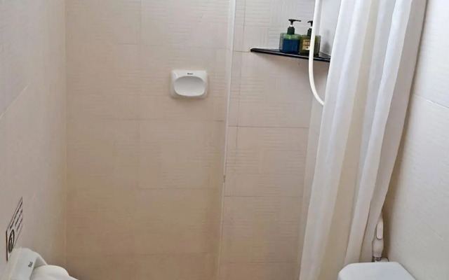 Avitel Hotel