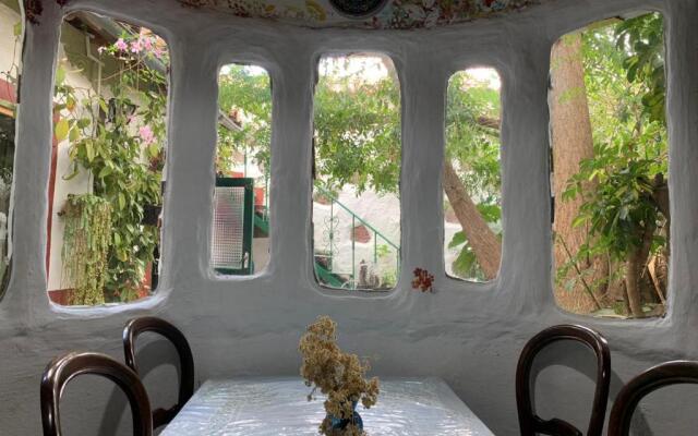 Ecoartejeda CAVE HOUSE