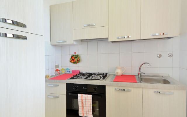 Captivating Apartment in Marina Di Ragusa With Swimming Pool