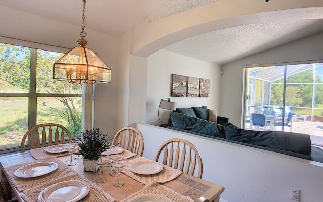 446 Lake Shore Parkway