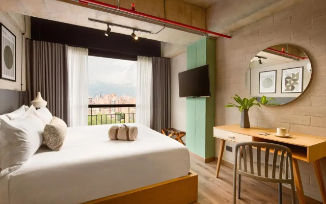 Urbit Social Lofts