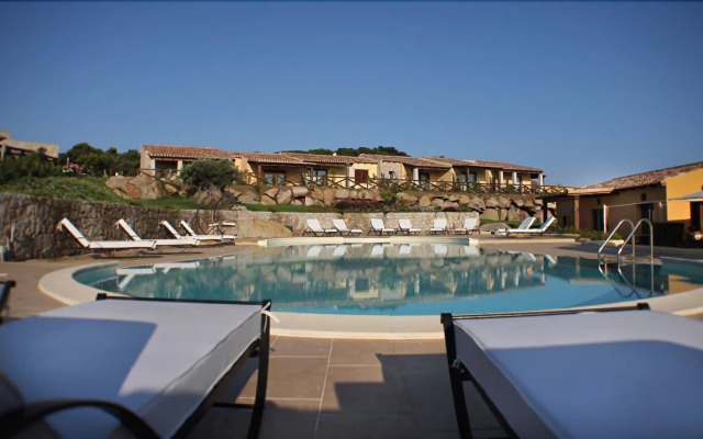 Punta Falcone Resort