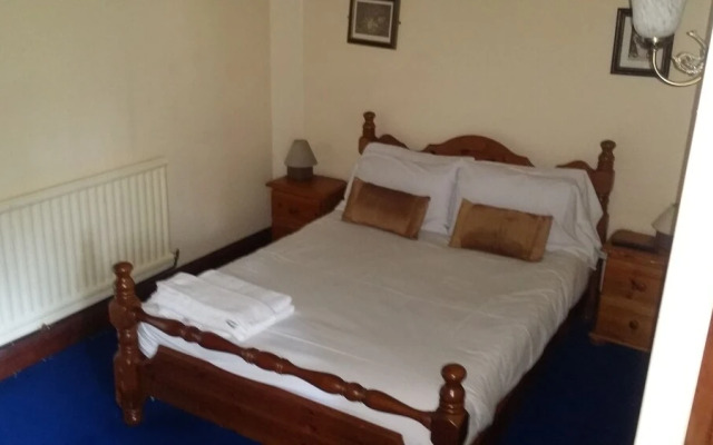 The Bell Country Inn