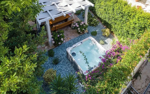 Villa Stone Pearl