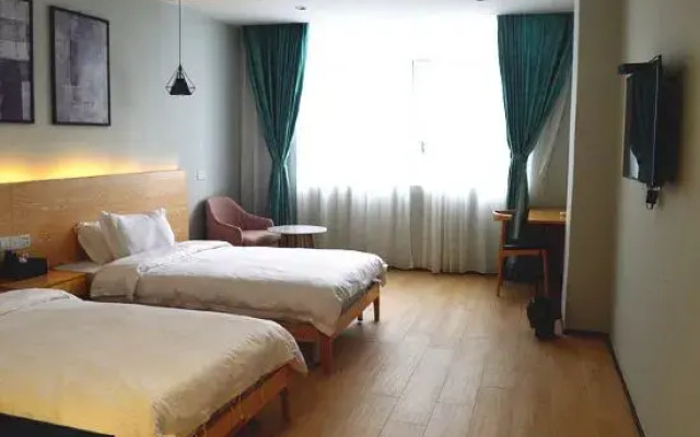 Feiyang Business Hotel