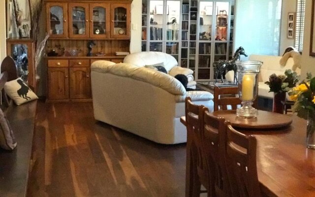 Fullcircle Farm Bed & Breakfast