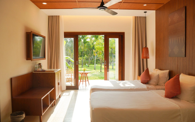 Pax Ana Doc Let Resort & Spa