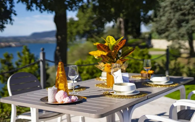 Villa Anna Lake View