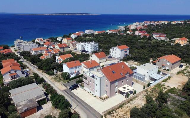 Deluxe Villa No.10 - Rooms & Apartments