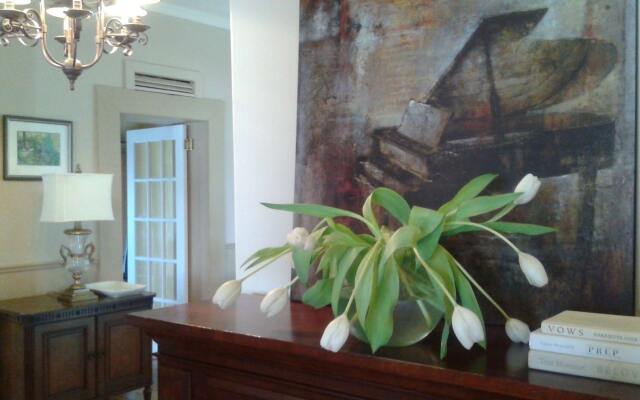 Plantation House Bed & Breakfast