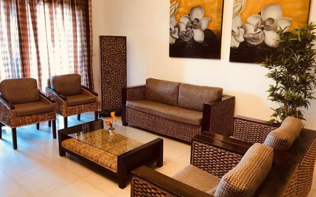 Tala Bay Residence - Families Only