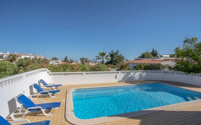 Carosim Quiet Location Close to Beach Private