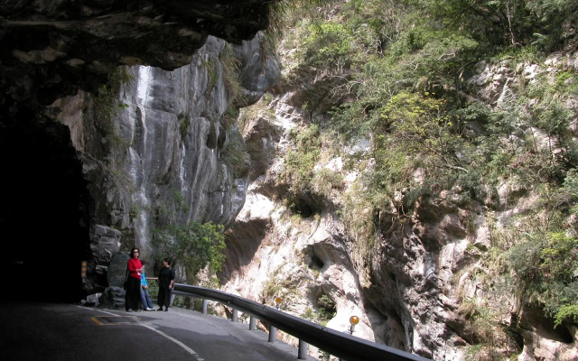 Taroko Tienhsiang Youth Activity Center